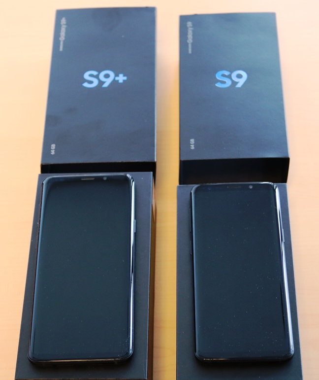 Samsung Galaxy S9 și S9+ side-by-side